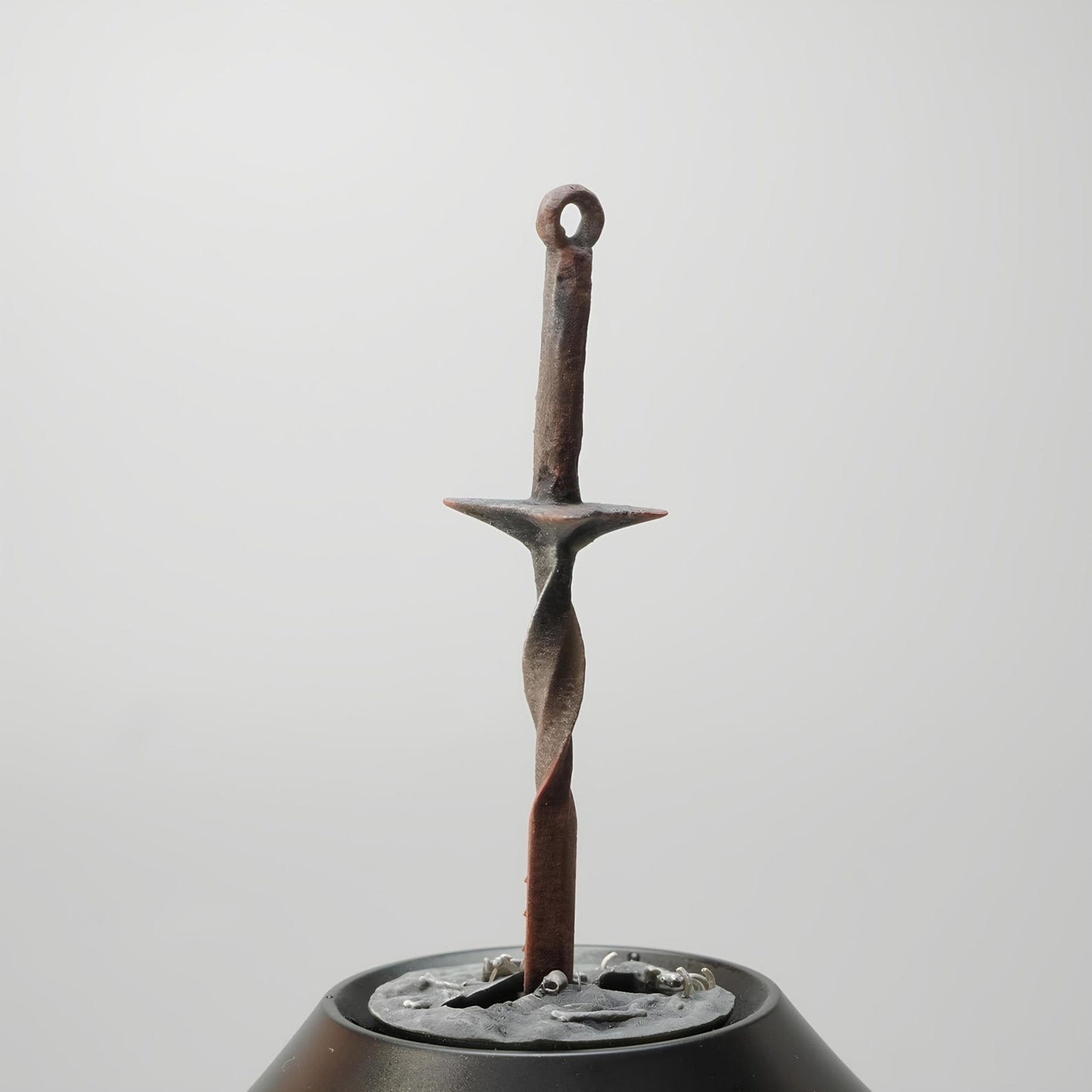Dark Souls spiral sword LED humidifier glowing 3D printed gaming desk decor