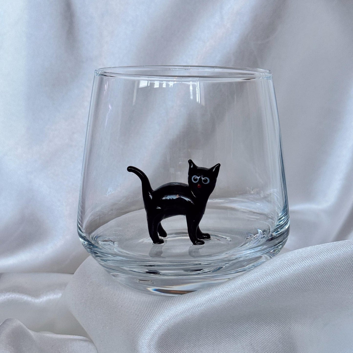 Handmade Murano glass cat stemless wine glass with 3D cat figurine