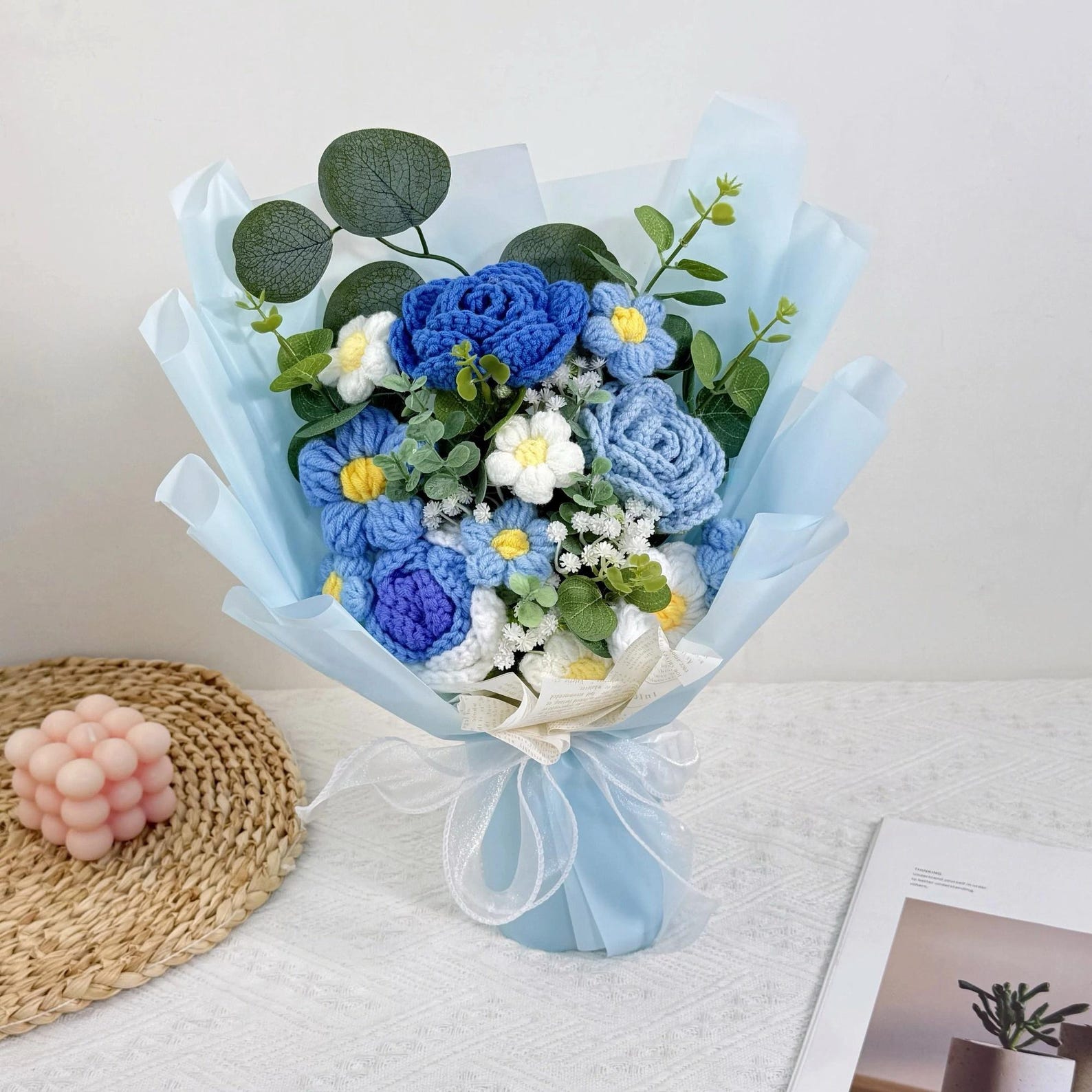 handmade crochet rose bouquet with pink yarn flowers and green stems