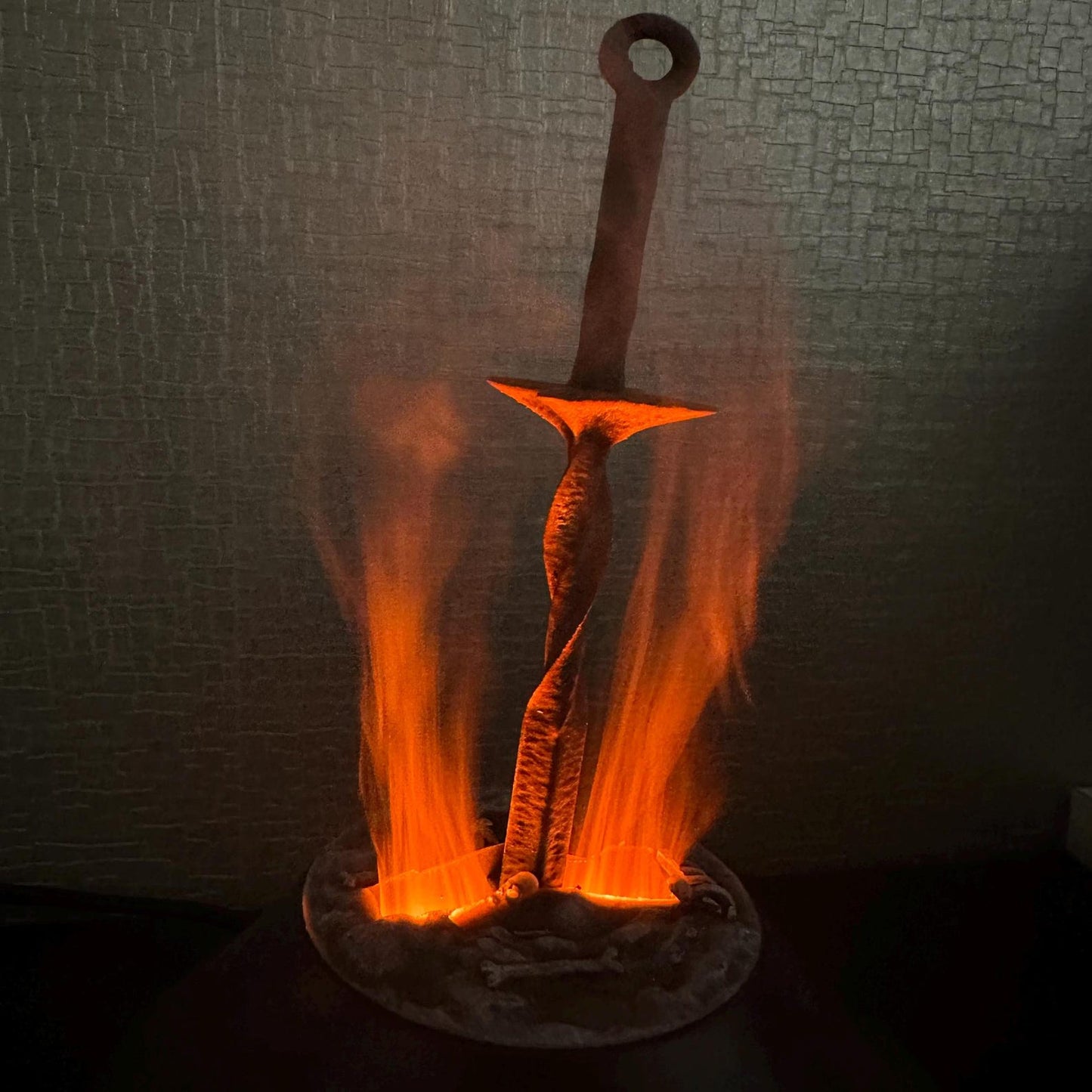 Dark Souls spiral sword LED humidifier glowing 3D printed gaming desk decor