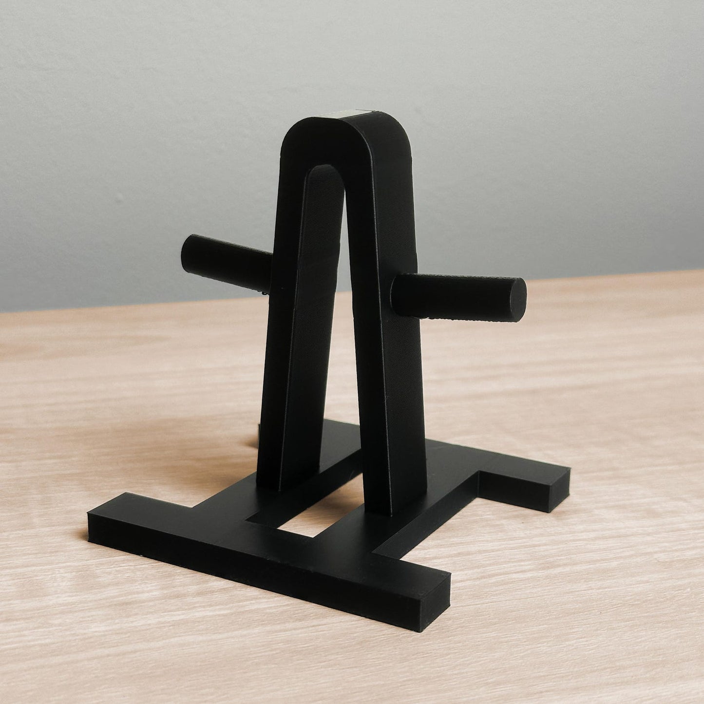Weight plate coaster set of 4 with storage rack for home gym and man cave decor